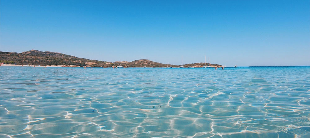 Porto vecchio visiter la corse belles plages sud corse palombaggia santa giulia pinarello  rondinara Corse voyage en Corse visiter la corse France partir en vacances en corse corsica ajaccio sartène où manger en corse ? porto-vecchio balagne calvi ile-rousse bastia cap corse centuri corte sartène bonifacio iles lavezzi iles sanguinaires porticcio golfe de porto girolata réserve naturelle scandola calanques piana girolata désert des agriate vallée restonica aiguilles bavella nonza monticello meilleures tables de balagne plus beaux spots meilleurs spots plus beaux sites de corse blog voyage vlogtrotter emma vlog trotter blogueuse voyage blogueur voyage que faire que voir en corse  vacances en corse blog voyage travelblog FAQ préparer son voyage organisation organiser son voyage itinéraire 1 semaine en Corse 2 semaines en corse immanquables de corse best of corse plus beaux sites de corse vlog corse incontournables best of corse blog voyage vlogtrotter blogueur voyage roadtrip île de beauté