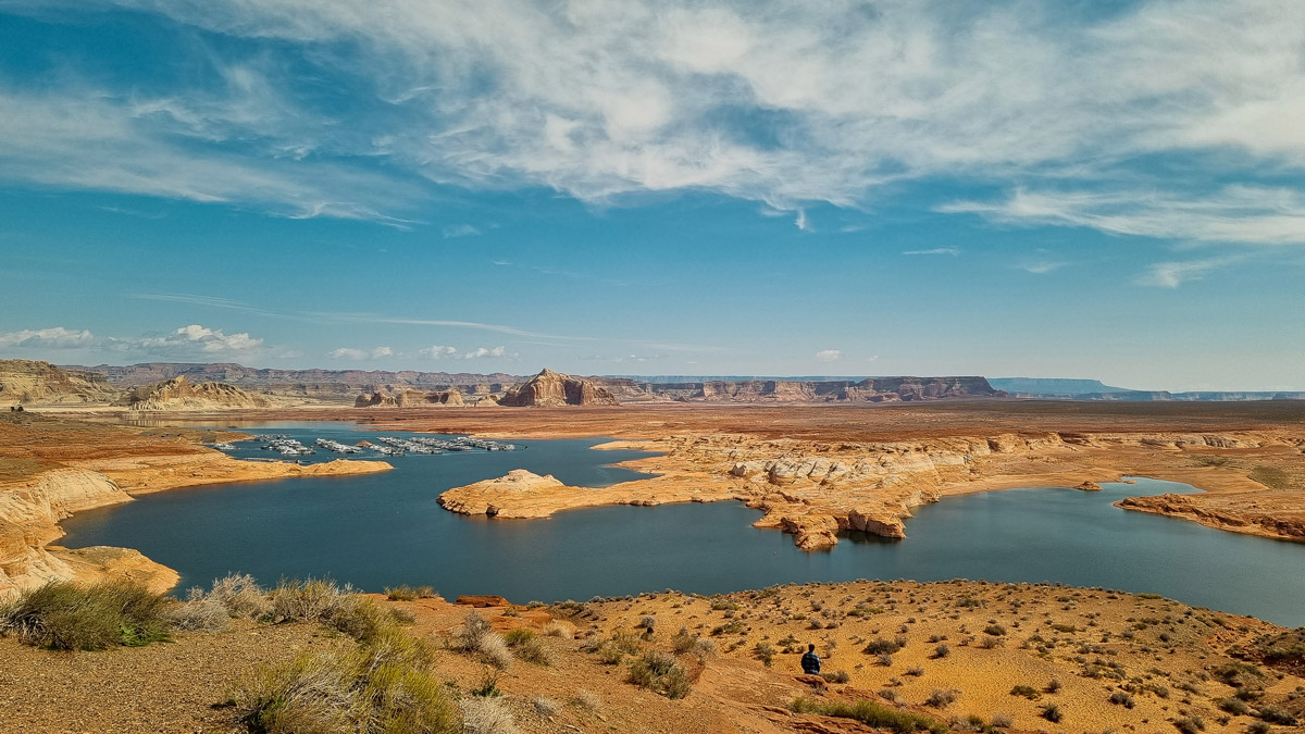 Lac Powell lake powell Antelope Canyon Page Lac Powell Road trip aux USA road trip dans l’ouest américain visiter grand canyon visiter monument valley vallée visiter bryce canyon antelope canyon horseshoe bend lac powell la vallée de la mort meilleur blog voyages visiter la death valley los angeles en trois jours las vegas que faire que voir à las vegas itinéraire 15 jours road trip ouest américain meilleur itinéraire best of plus beaux sites ouest américain blog voyage USA Etats-Unis