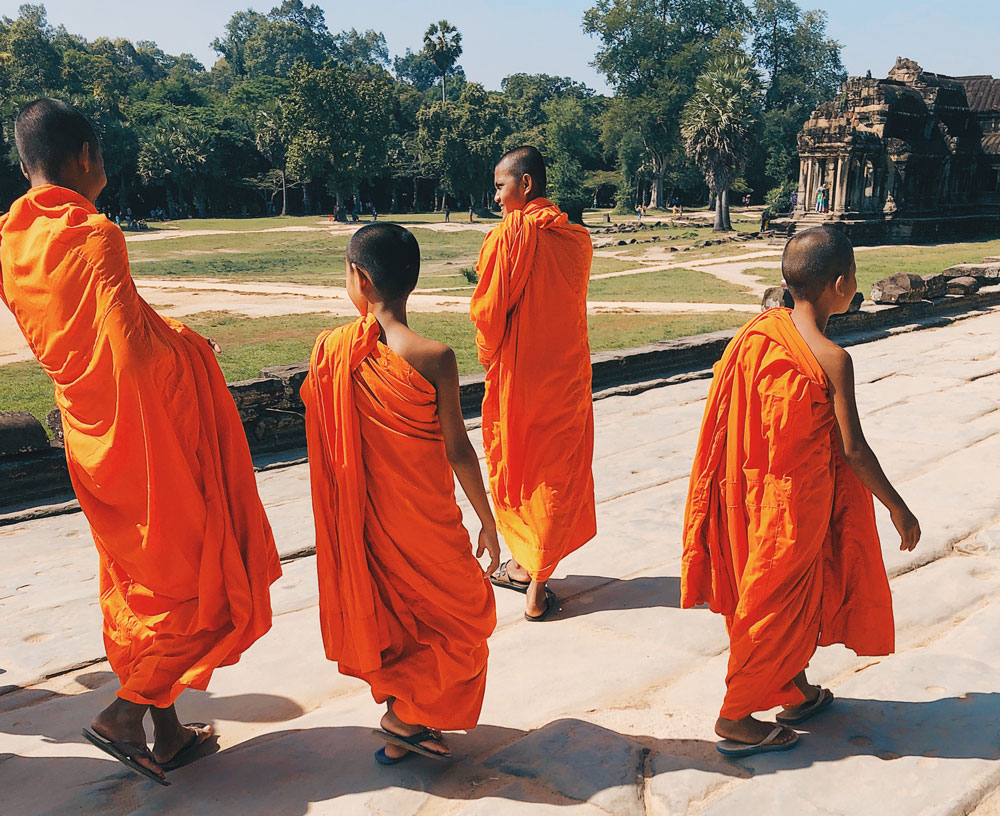 Le cambodge voyage au cambodge visiter le cambodge temples d’angkor angkor wat le bayon angkor thom ta prohm baphuon terrasse du roi lépreux terrasse des éléphants preah kahn banteay kdei cambodia asie voyager au cambodge phnom penh palais royal villages flottants kompong khleang lac tonlé sap siem reap plus beaux spots meilleurs spots plus beaux sites blog voyage vlogtrotter emma vlog trotter blogueuse voyage blogueur voyage que faire que voir au cambodge  vacances au cambodge blog voyage travelblog FAQ préparer son voyage organisation organiser son voyage itinéraire 2 semaines au cambodge  itinéraire 3 semaines au cambodge 10 jours 12 jours 14 jours  immanquables du cambodge best of cambodge plus beaux sites du cambodge vlog incontournables best of cambodge blog voyage vlogtrotter blogueur voyage roadtrip 