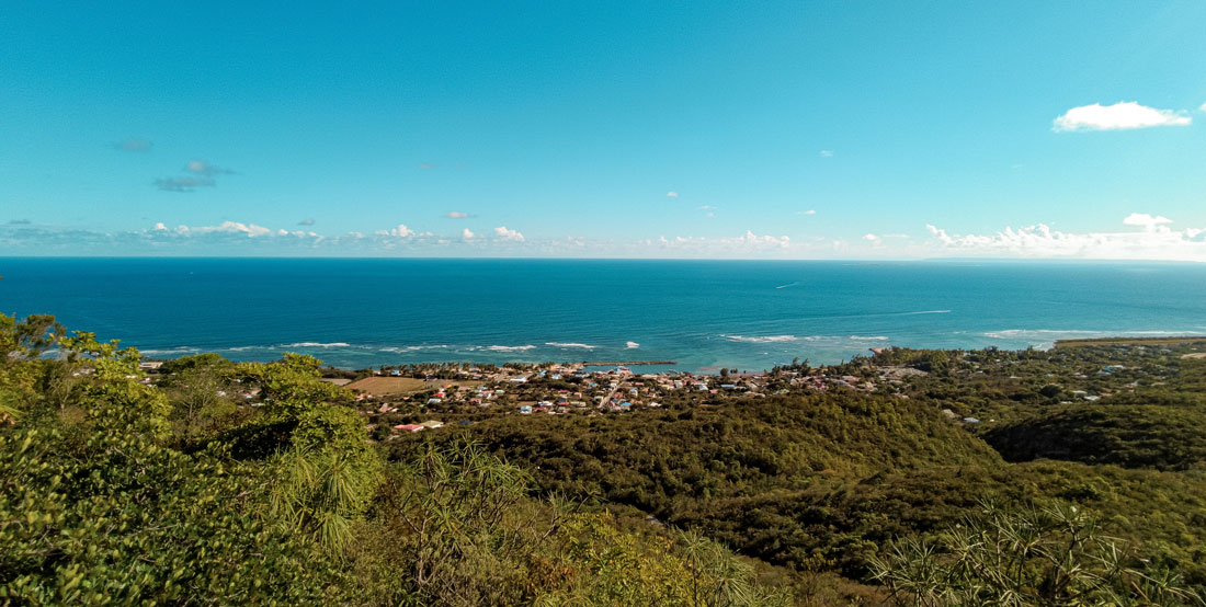 Guadeloupe voyager caraïbes antilles françaises France île de La Désirade voyager en guadeloupe martinique blog voyage itinéraires conseils plus beaux sites best of que voir ? que faire ?  Notre Dame du Calvaire