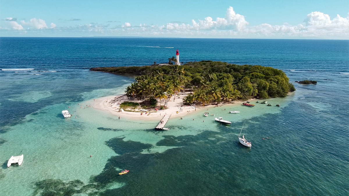 le gosier ilet gosier Guadeloupe îles de Guadeloupe la Désirade Marie-Galante les Saintes Terre de Haut voyager en guadeloupe vacances en guadeloupe plus beaux sites de guadeloupe que voir que faire en guadeloupe caraïbes antilles françaises outremer grande terre basse terre itinéraire best of guadeloupe visiter la guadeloupe