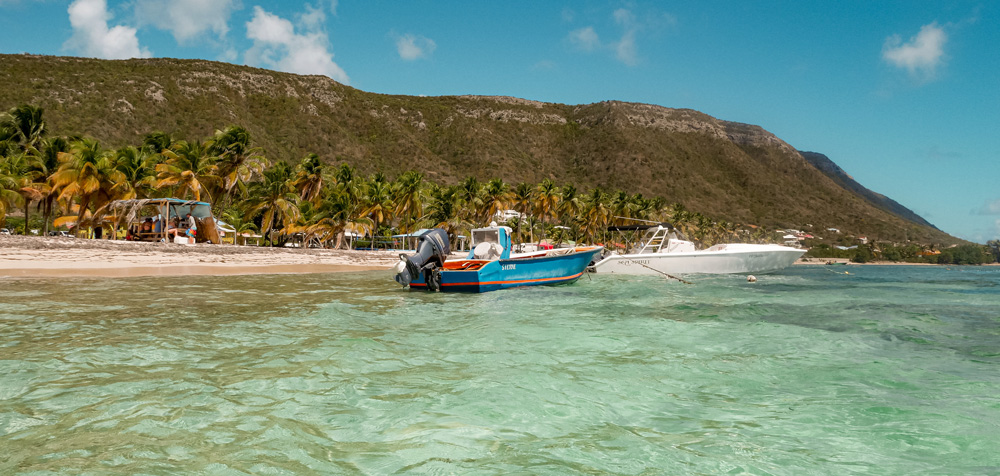 Guadeloupe voyager caraïbes antilles françaises France île de La Désirade voyager en guadeloupe martinique blog voyage itinéraires conseils plus beaux sites best of que voir ? que faire ? plage lagon beauséjour