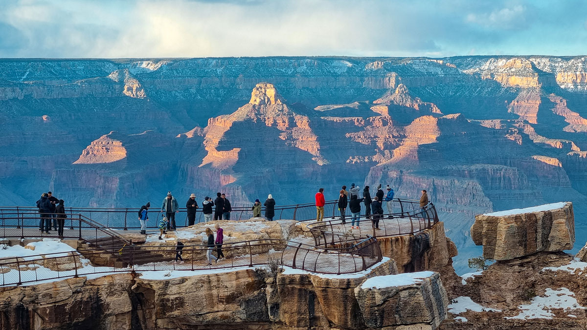 Grand Canyon Road trip aux USA road trip dans l’ouest américain visiter grand canyon visiter monument valley vallée visiter bryce canyon antelope canyon horseshoe bend lac powell la vallée de la mort meilleur blog voyages visiter la death valley los angeles en trois jours las vegas que faire que voir à las vegas itinéraire 15 jours road trip ouest américain meilleur itinéraire best of plus beaux sites ouest américain blog voyage USA Etats-Unis